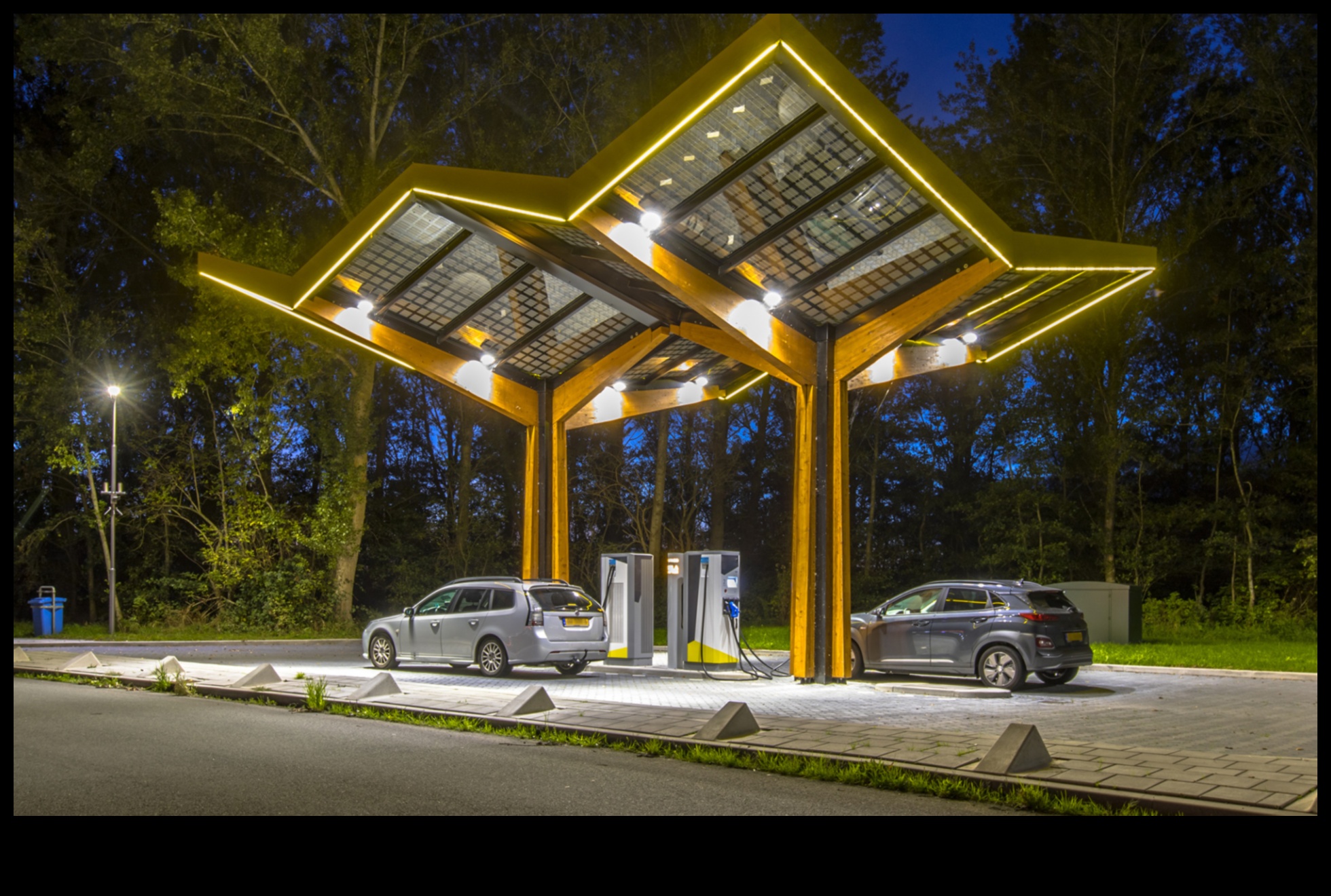 EV Inovācijas: tehnoloģiju un ilgtspējīgas braukšanas krustpunkts