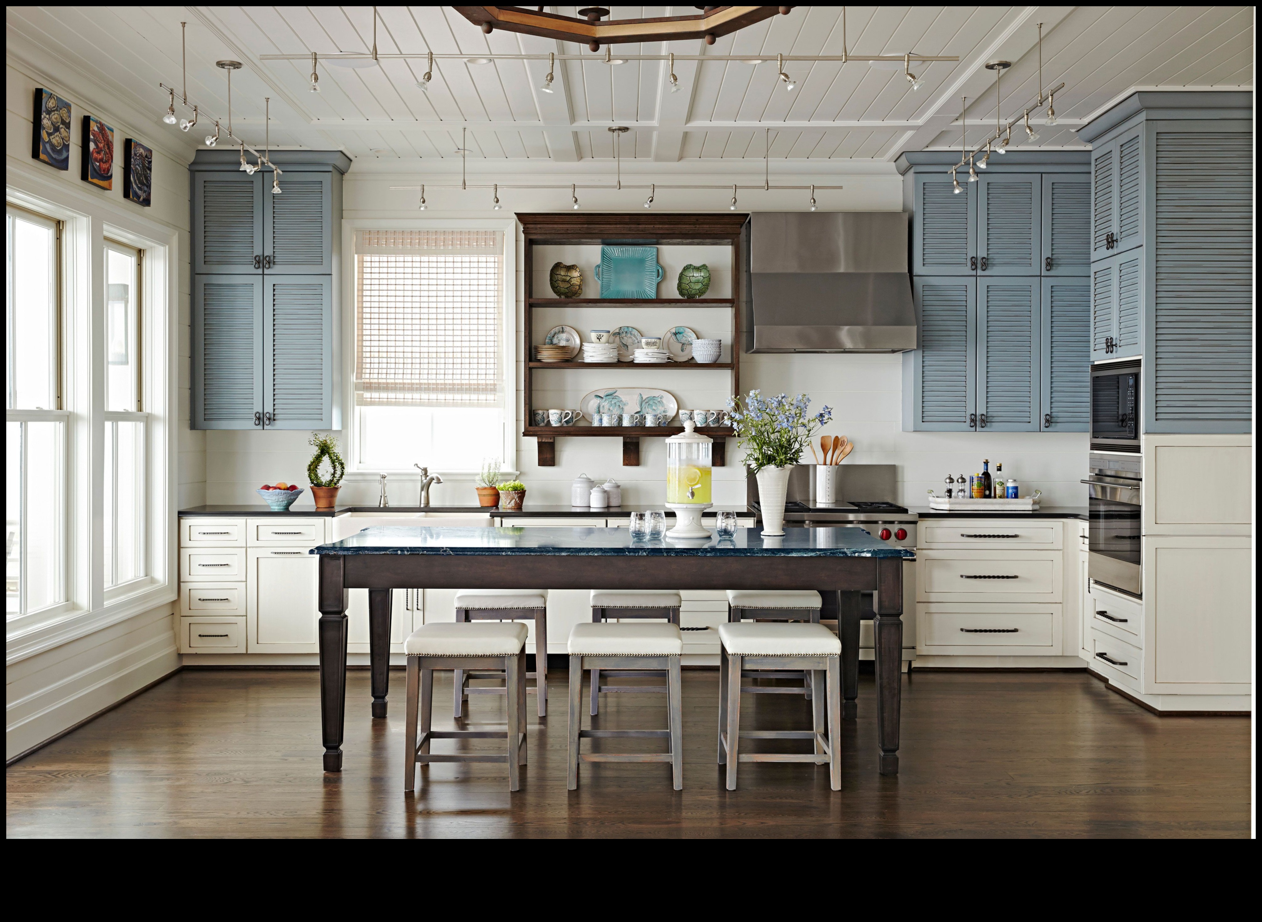 Vai varat ieteikt veidus, kā panākt piekrastes virtuves dekoru ar budžetu?